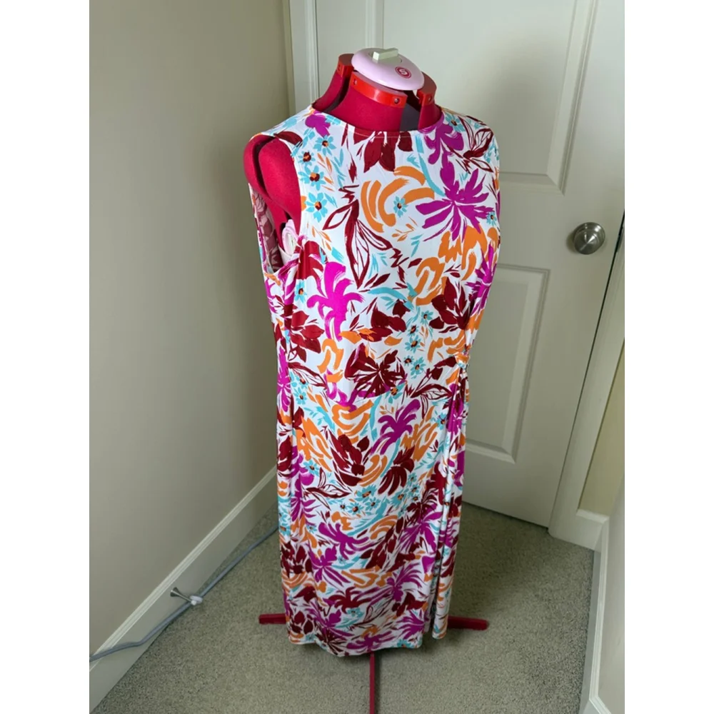 NWOT Women's Maggy London Plus 16W White Floral Fuchsia Sleeveless Midi Dress